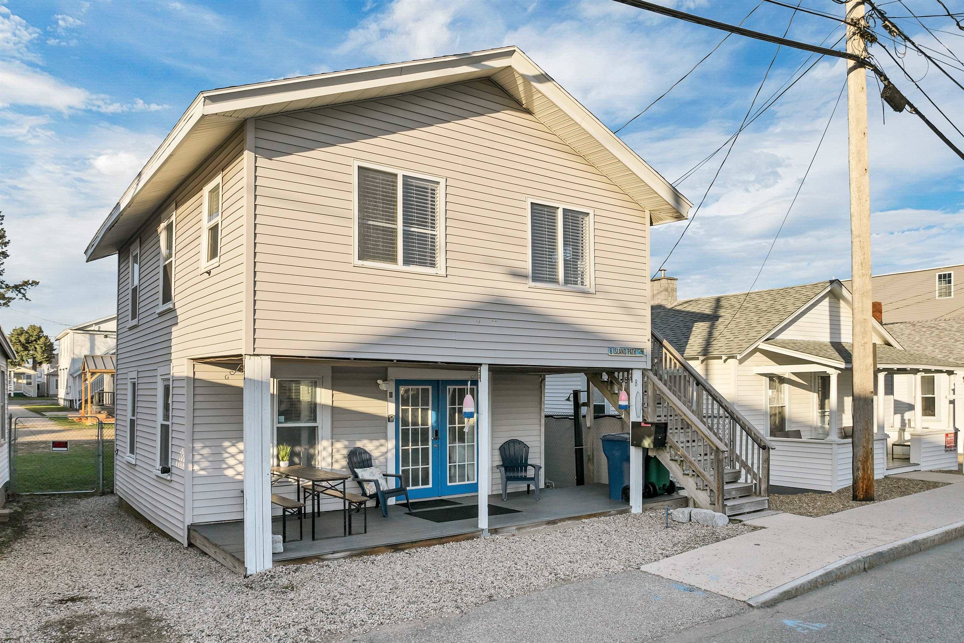 8 Island PATH, Hampton, NH 03842