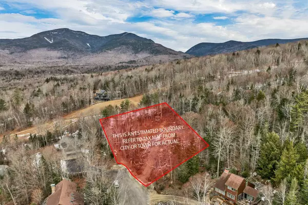 130 Snows Mountain RD, Waterville Valley, NH 03215