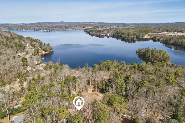 13 Cheryl LN, Northwood, NH 03261