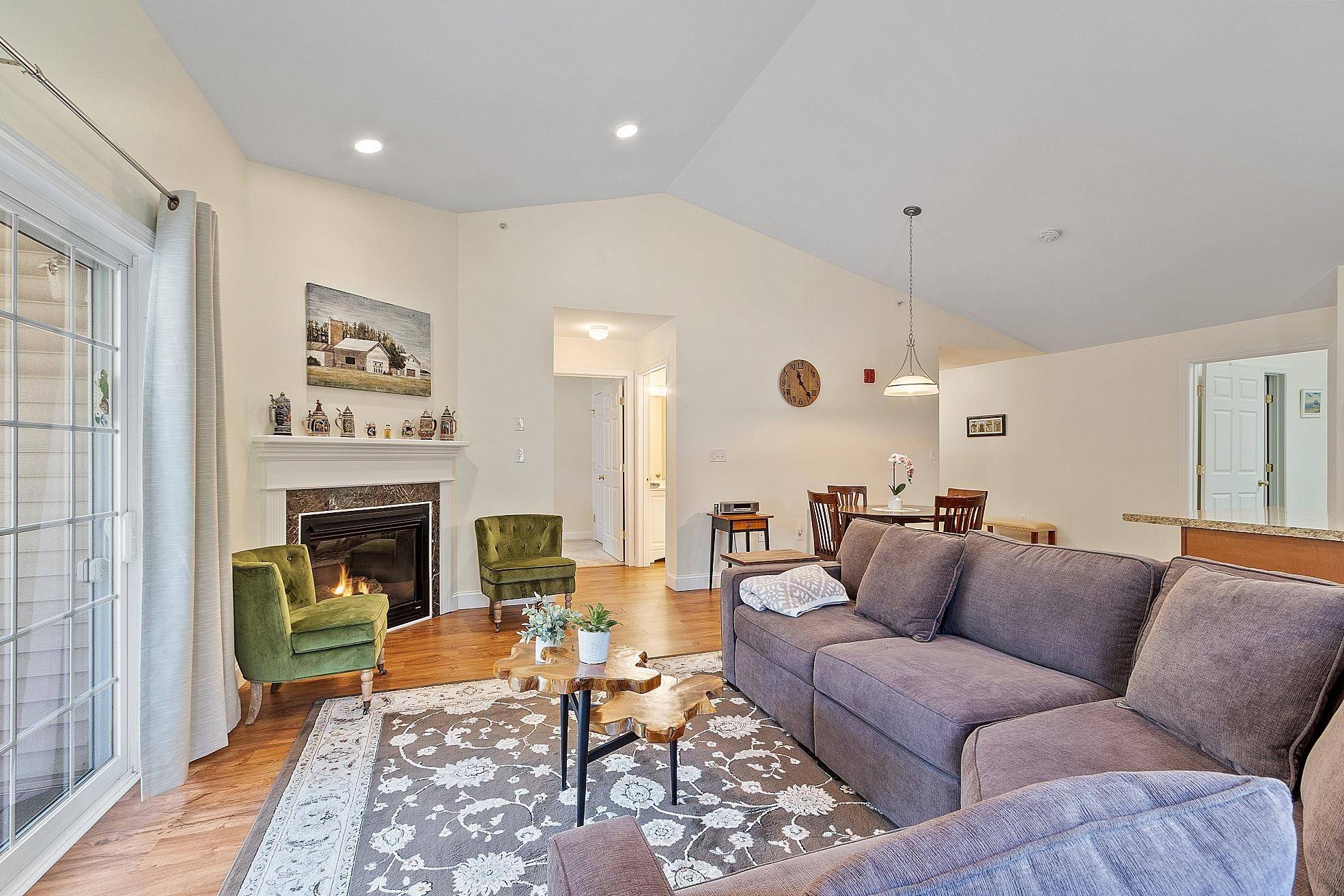 Salem, NH 03079,59 Cluff RD #15