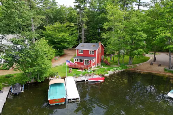 18 Chicadee LN, Meredith, NH 03253