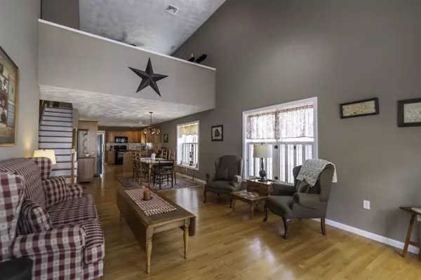 Windham, NH 03087,15 Flat Rock RD