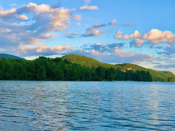 Poultney, VT 05764,1080 Ferncliff RD