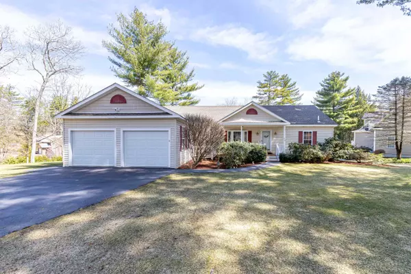Winchester, NH 03470,73 Lake Shore DR