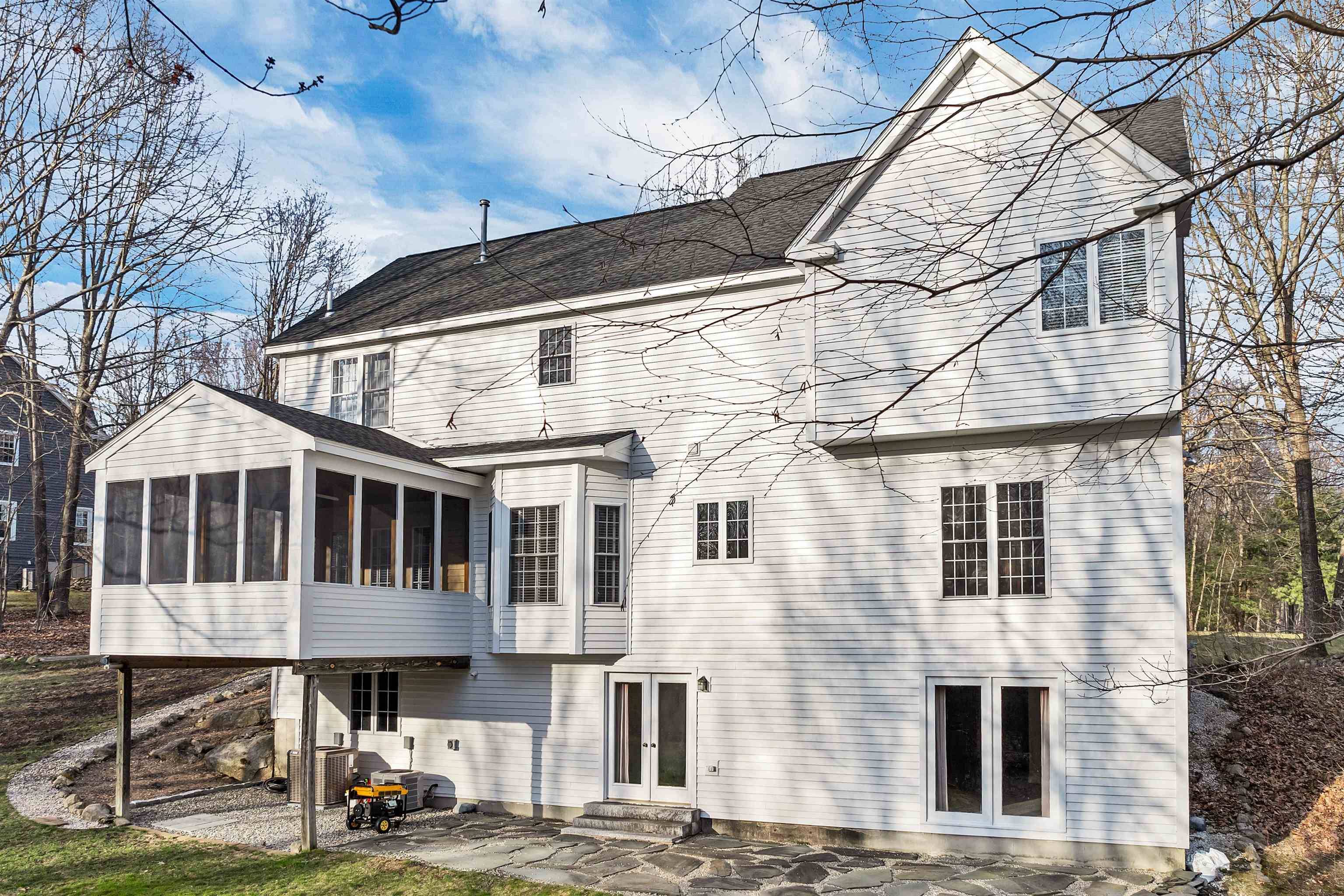 Bow, NH 03304,14 Whittier DR
