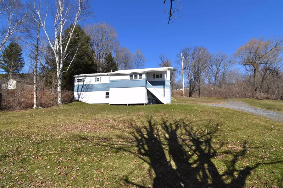 982 VT Route 14, Royalton, VT 05068