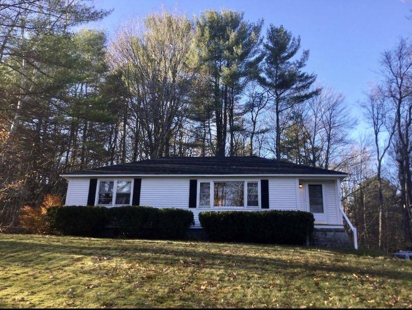 304 Center ST, Wolfeboro, NH 03894