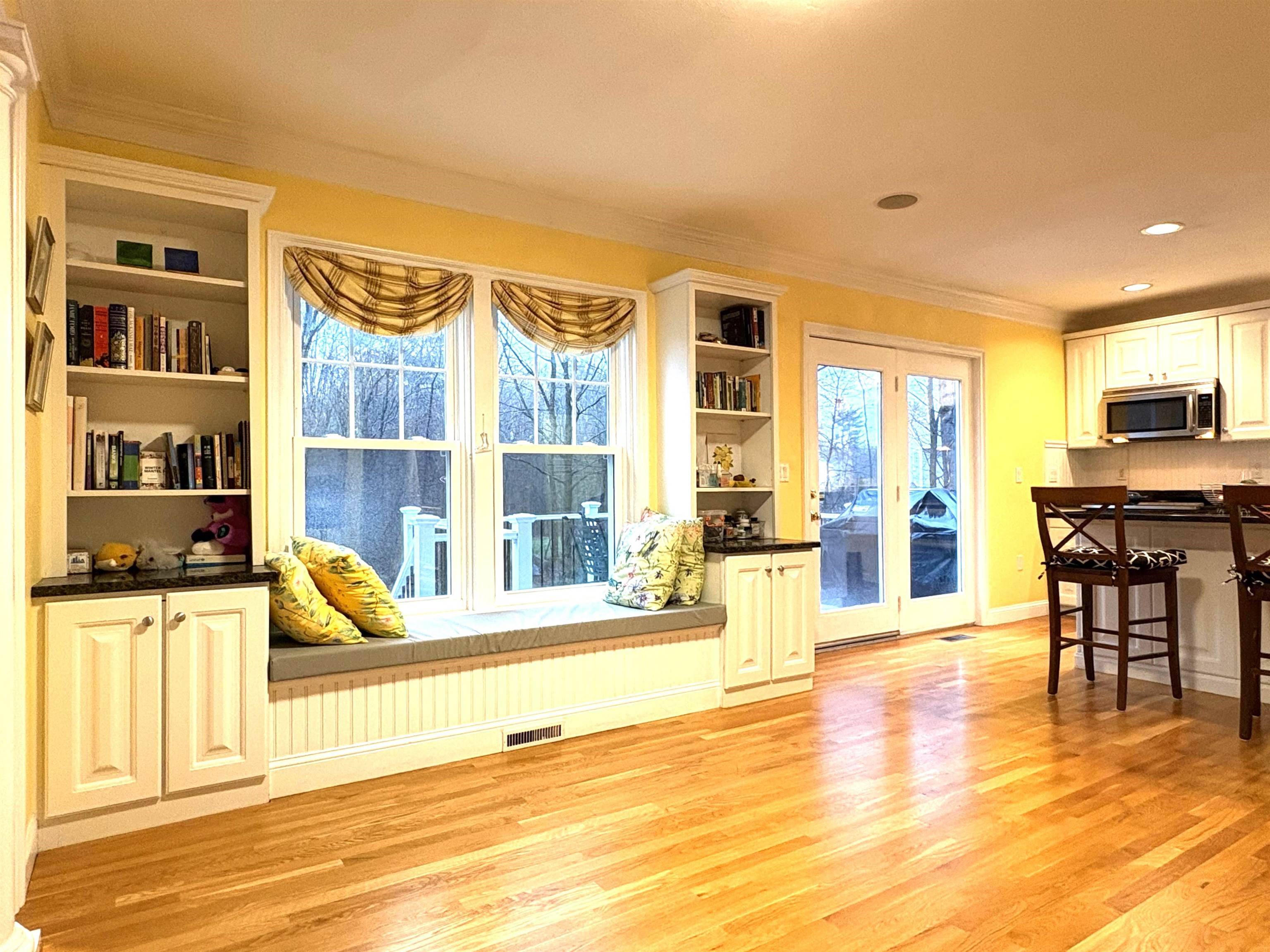 Exeter, NH 03833,10 Dearborn Brook CIR