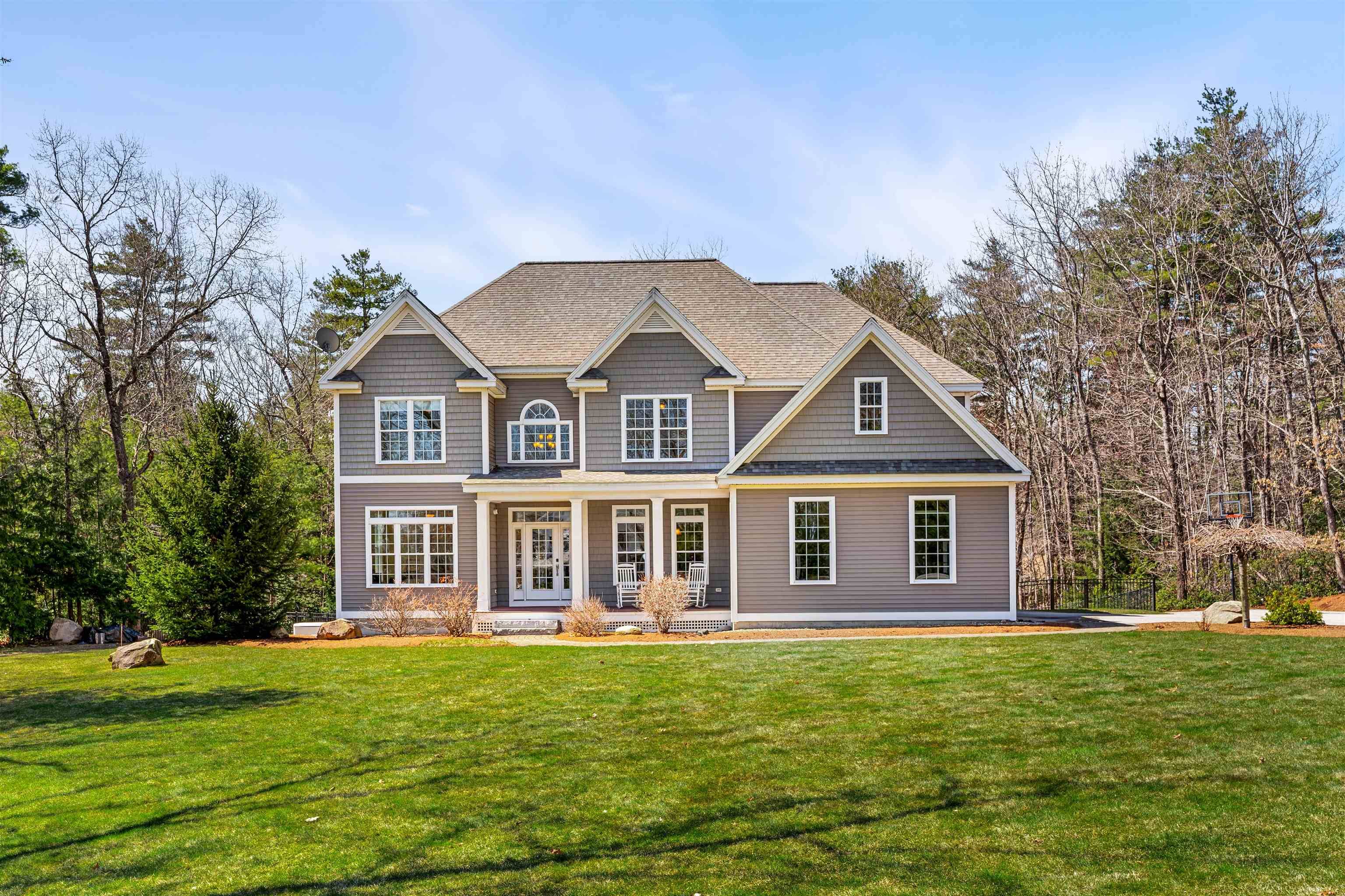 27 Wildwood DR, Brookline, NH 03033