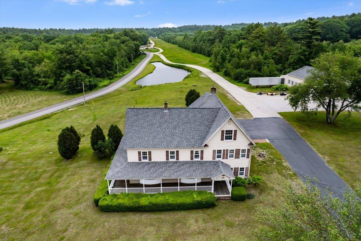 33 Bunker Hill RD, Auburn, NH 03032