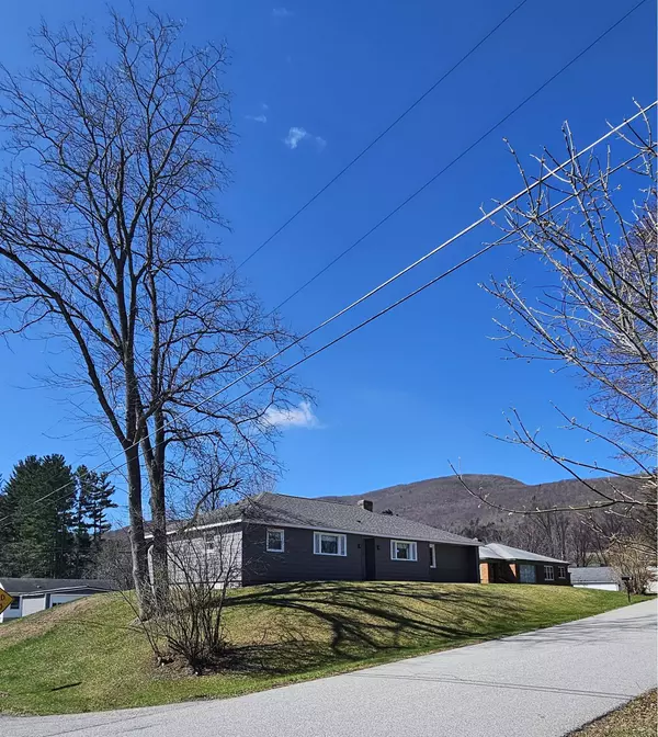 4 Pine RD, Bennington, VT 05201