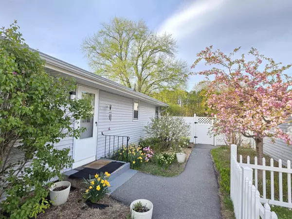 304 Pembroke ST, Pembroke, NH 03275