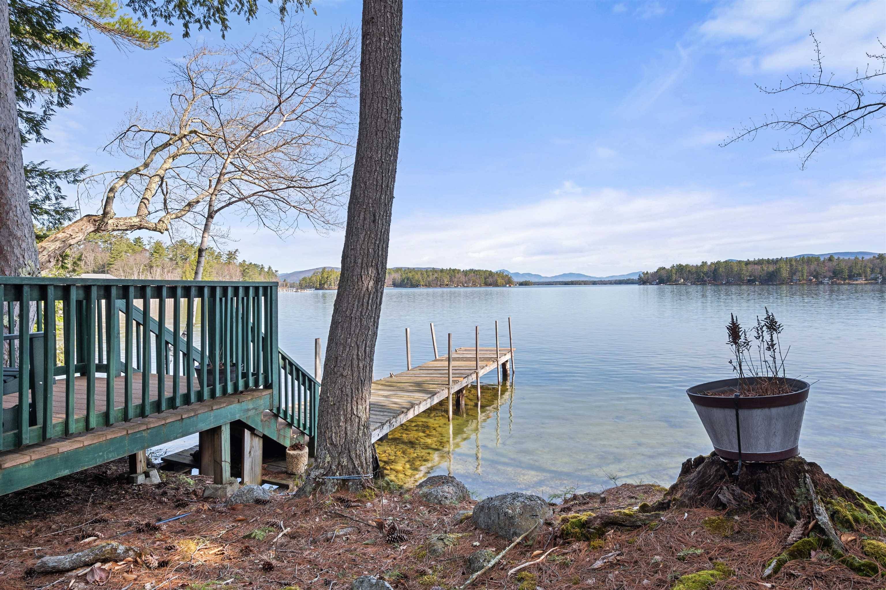 18 Lovejoy LN, Meredith, NH 03253