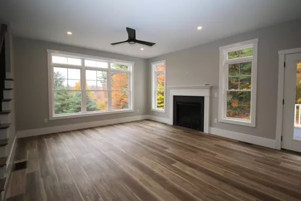 Pembroke, NH 03275,425 Grady LN #28