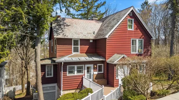 120 Imperial AVE, Bennington, VT 05201