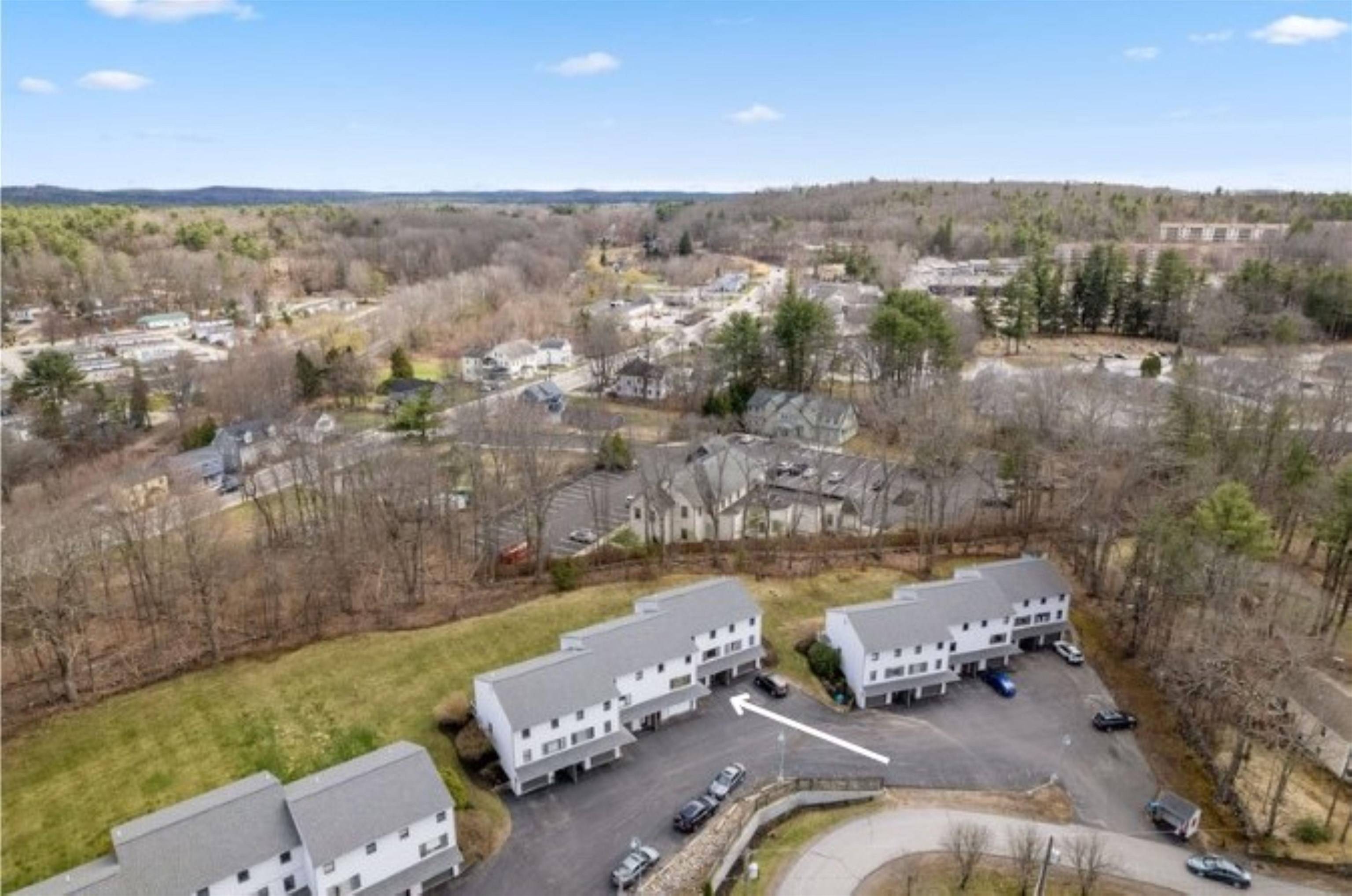 Newmarket, NH 03857,25 Moonlight DR