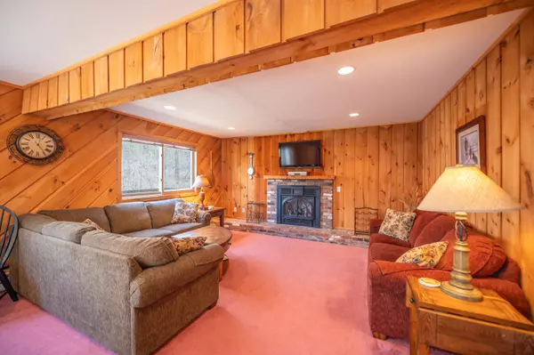 Dover, VT 05356,3 Mill RD