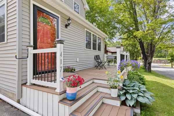 Rollinsford, NH 03869,417 Locust ST