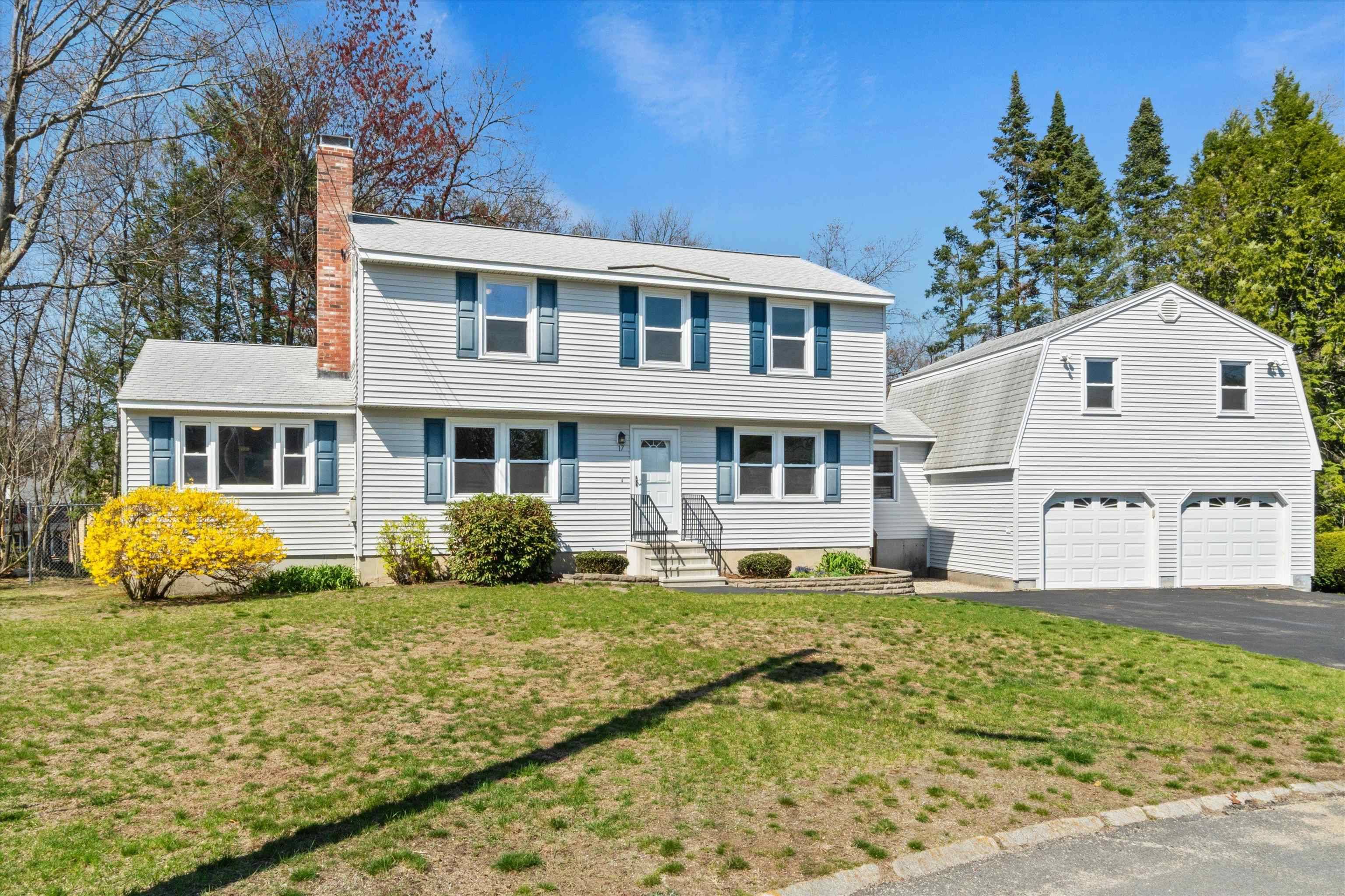 17 Cindy DR, Nashua, NH 03062