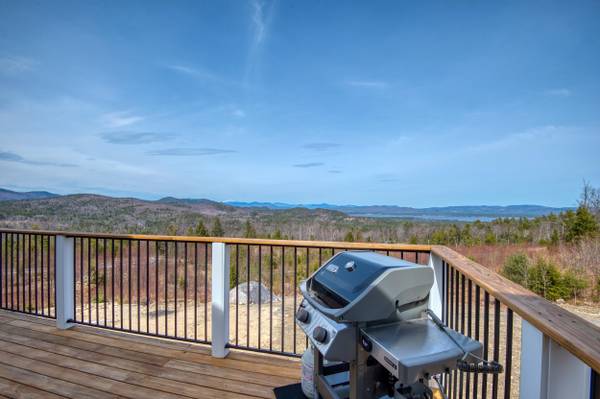 93 Blake Hill RD, Ossipee, NH 03814