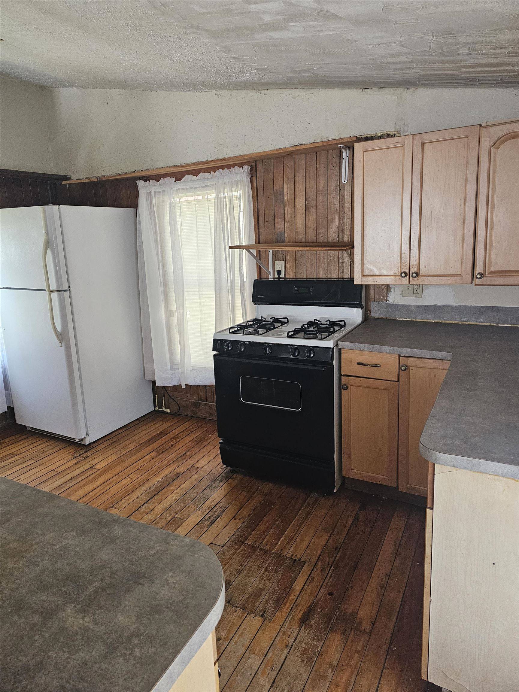 Arlington, VT 05250,30 River RD