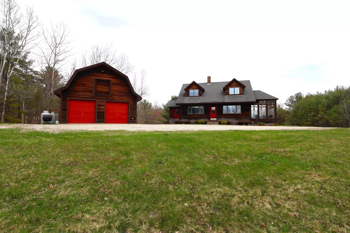 Canaan, NH 03741,118 Orange RD