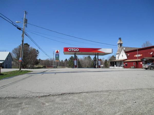 645 Evansville RD, Brownington, VT 05860