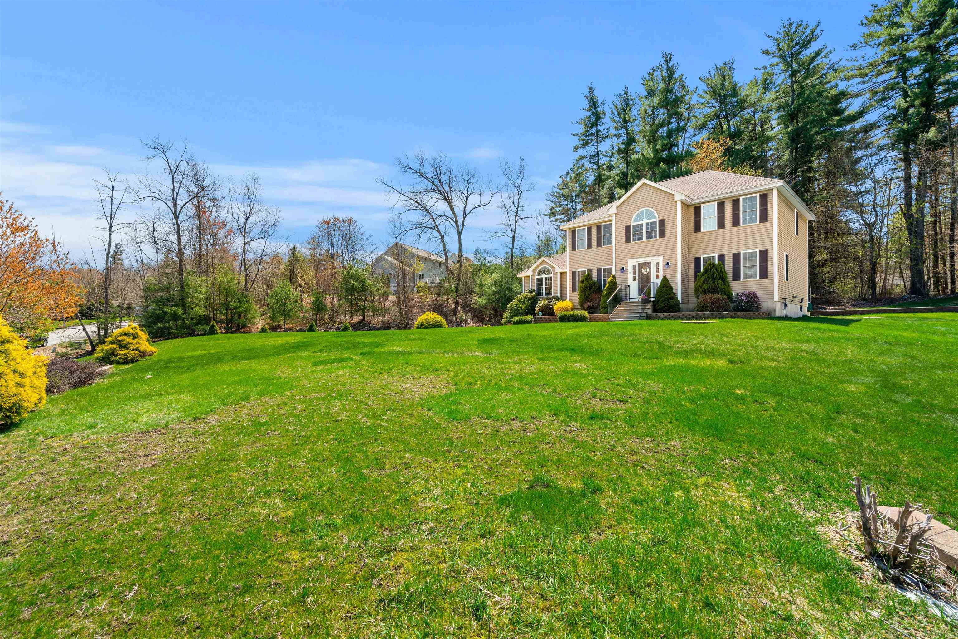 Londonderry, NH 03053,9 Haywood RD