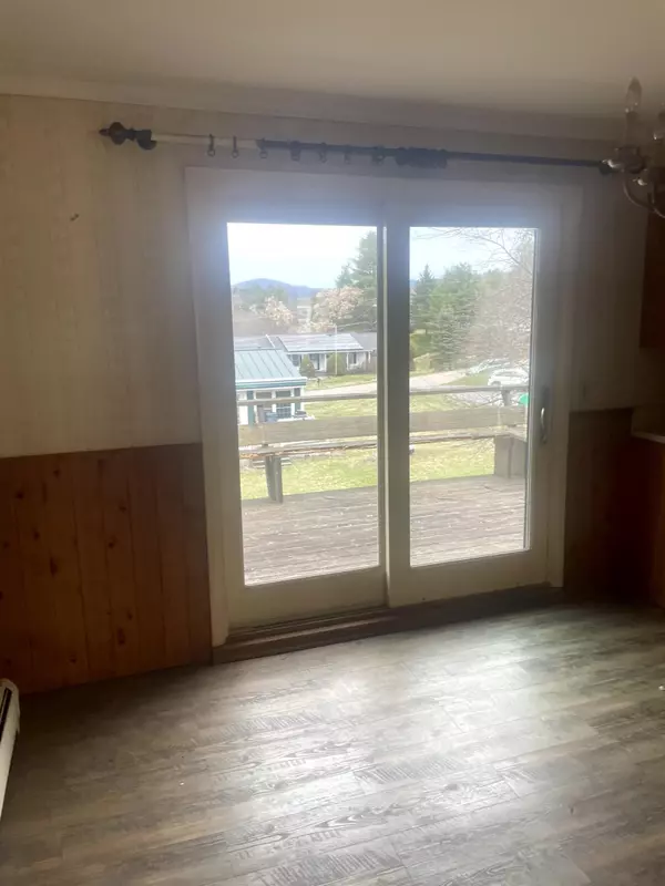 Montpelier, VT 05602-8443,228 Grandview TER