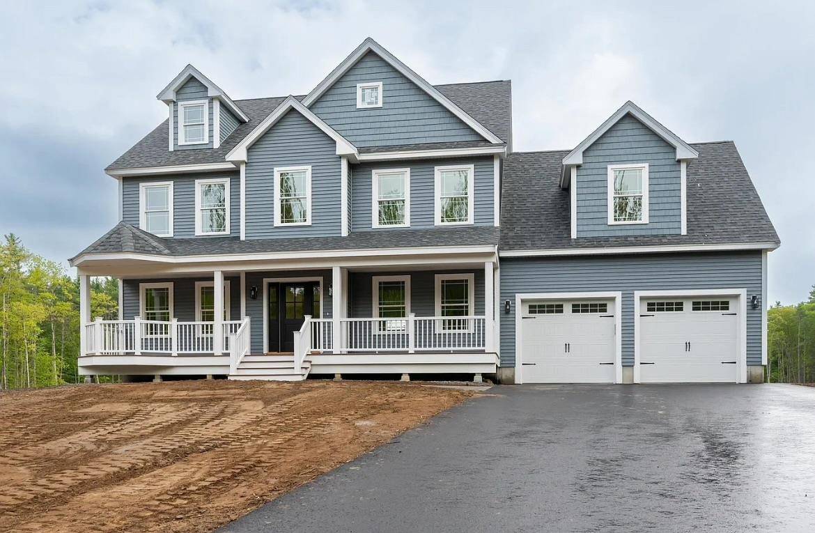 211 North RD, Sandown, NH 03873