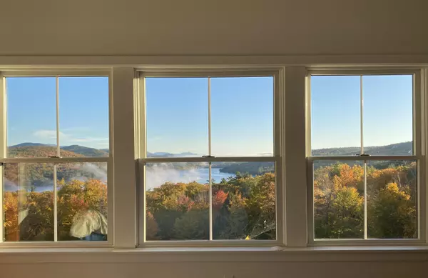 Ashland, NH 03217,72 Ridge RD