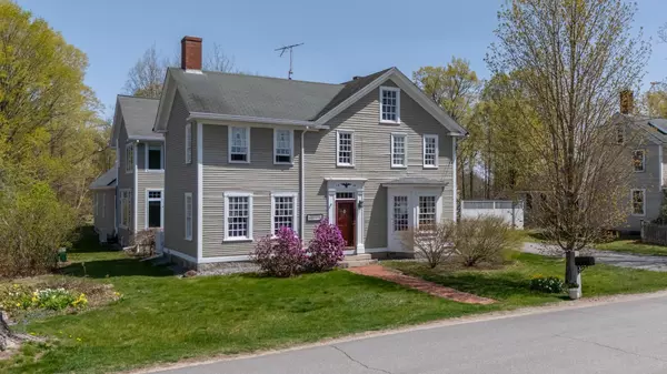 Dunbarton, NH 03046,1003 School ST