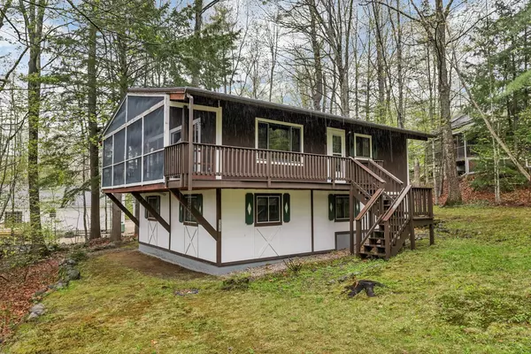118 Suissevale AVE, Moultonborough, NH 03254