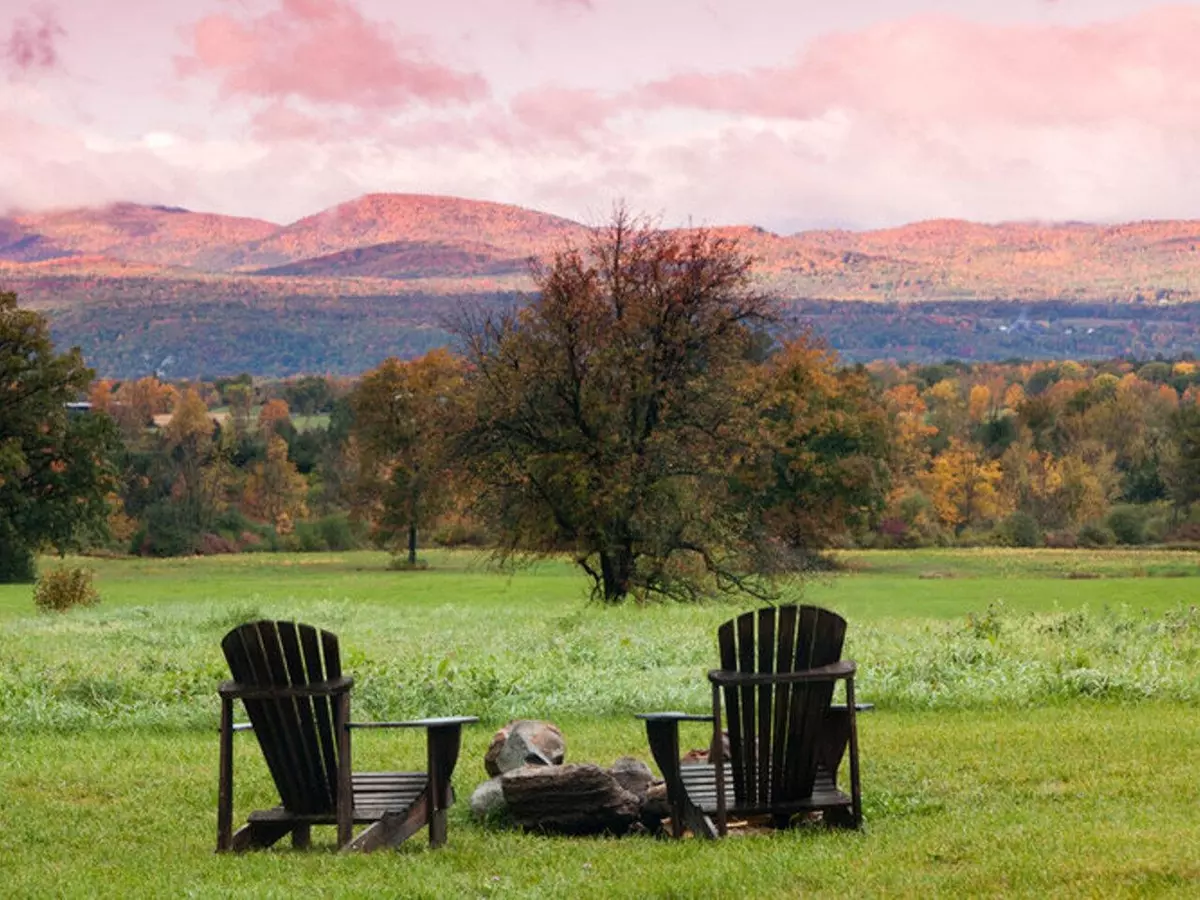 Addison, VT 05491,1012 Grandey RD