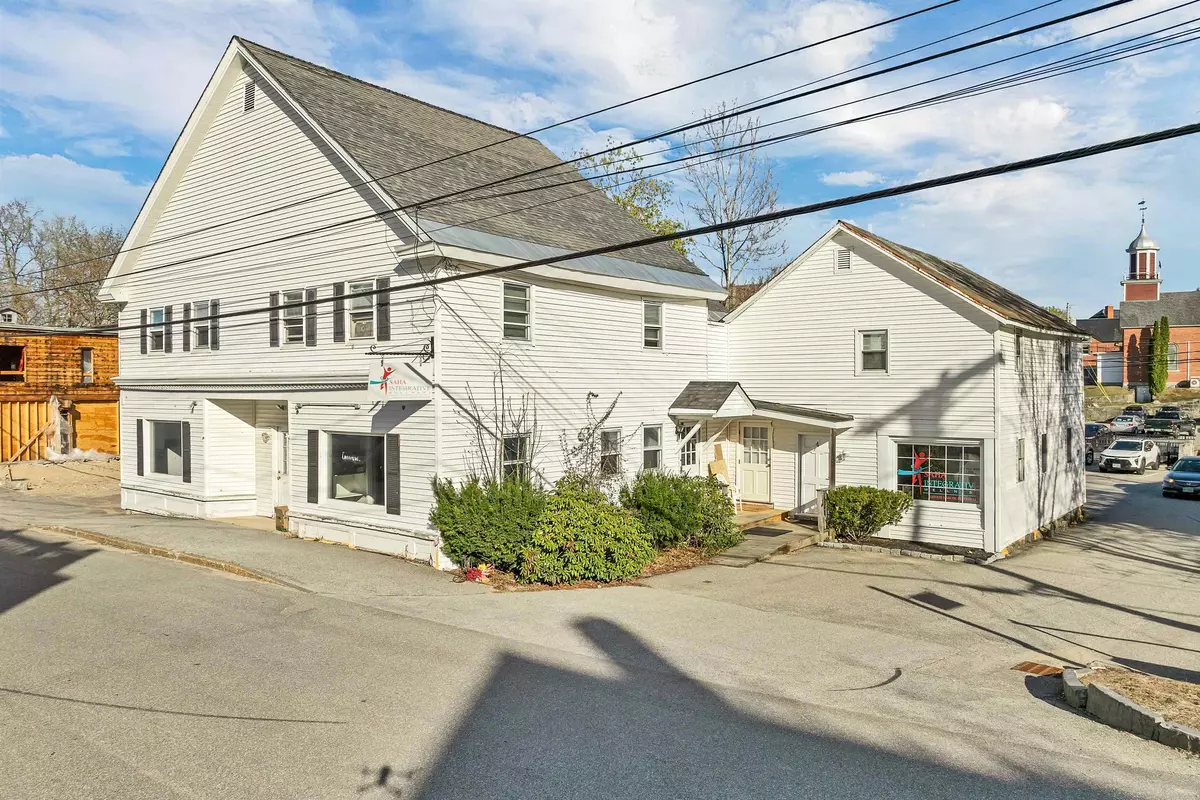 Meredith, NH 03253,4 Water ST