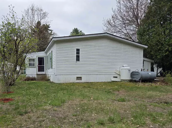 Hartford, VT 05091,133 Willow CIR