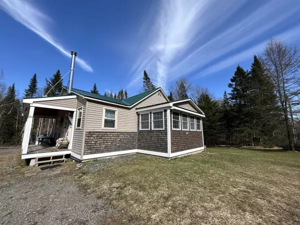 Pittsburg, NH 03592,91 Camp Otter RD