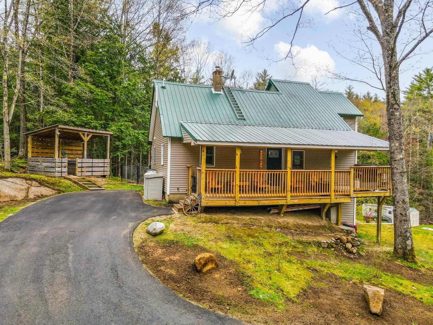 531 New Hampshire Route 3A, Hill, NH 03243