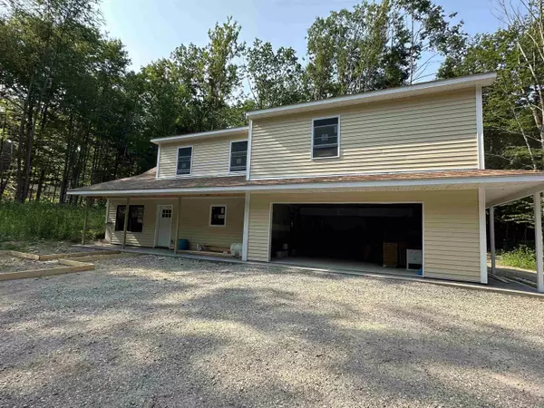 1083 Lake Dunmore RD, Salisbury, VT 05769