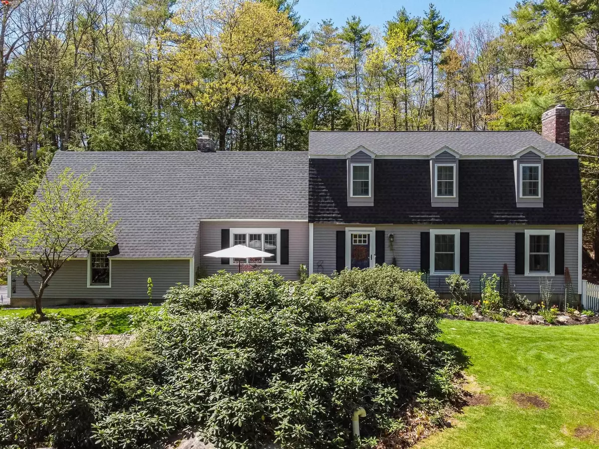 Amherst, NH 03031,10 Greenbriar LN