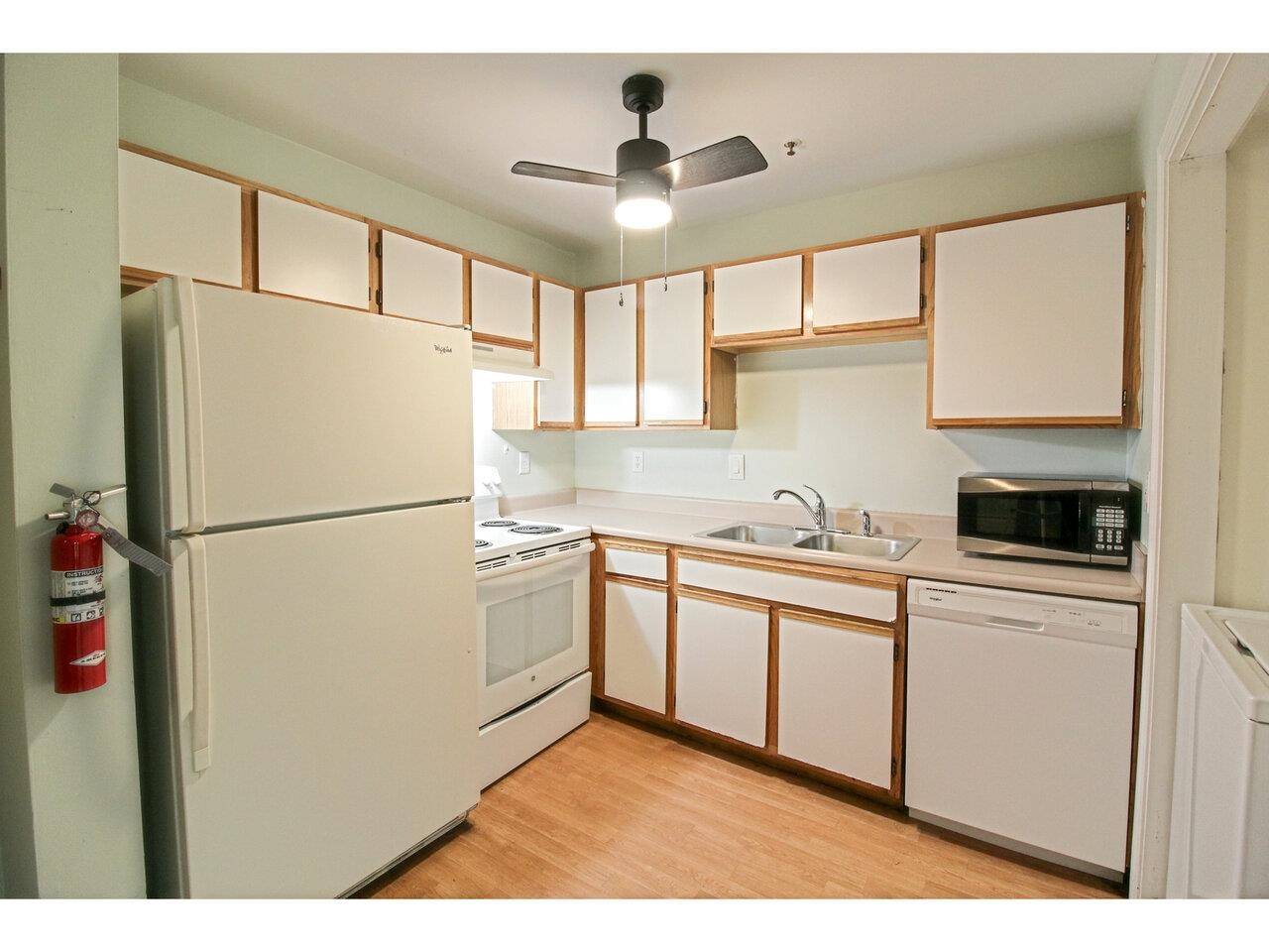 Burlington, VT 05401,285 Hildred DR