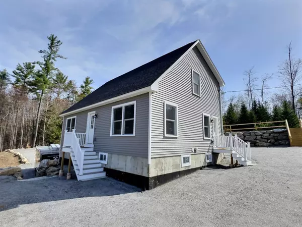 Newport, NH 03773,11 Linden AVE