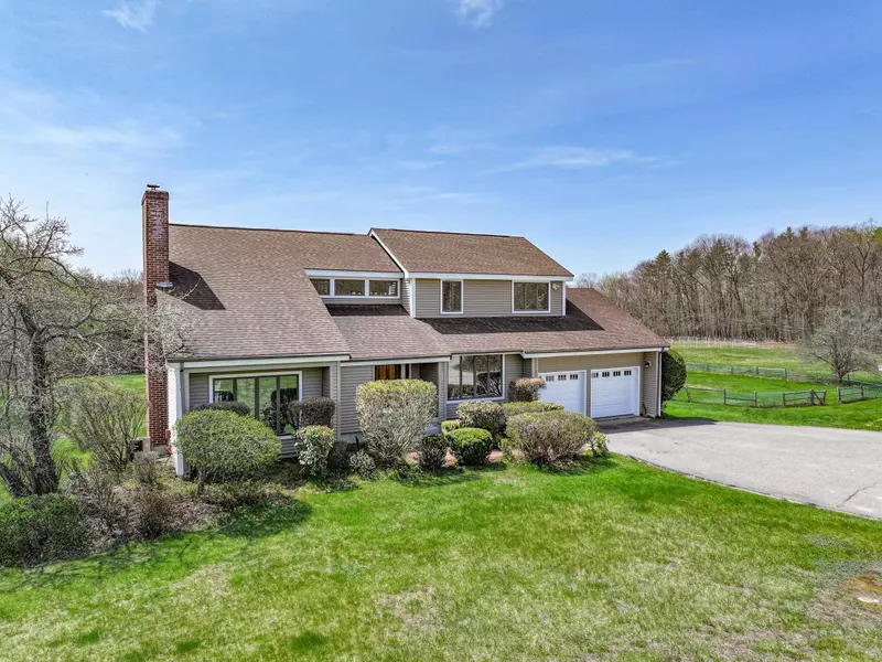390 Bear Hill RD, Loudon, NH 03307