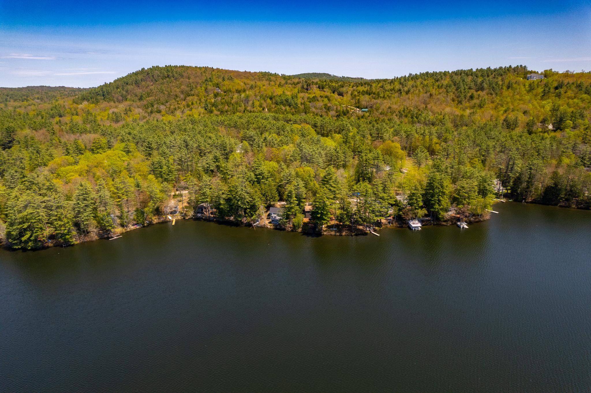 Sunapee, NH 03782,28 North Shore RD #28