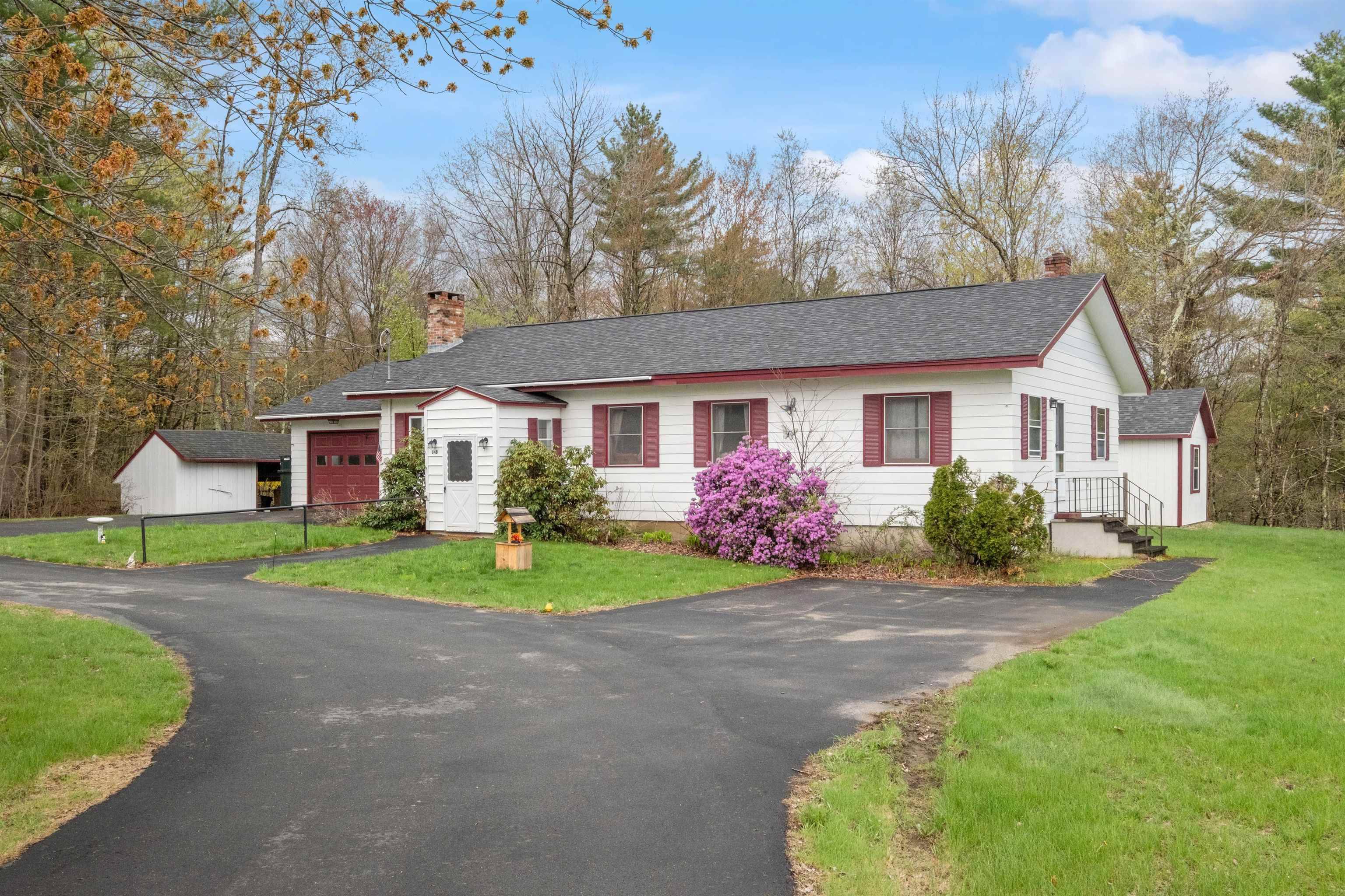 Haverhill, NH 03774,148 Brushwood RD