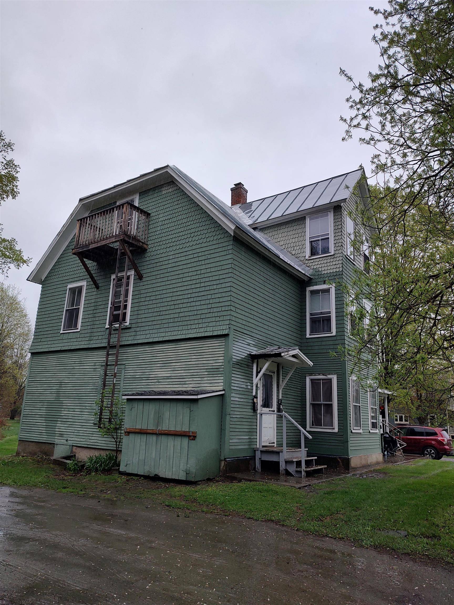 Randolph, VT 05060,15 Hale ST