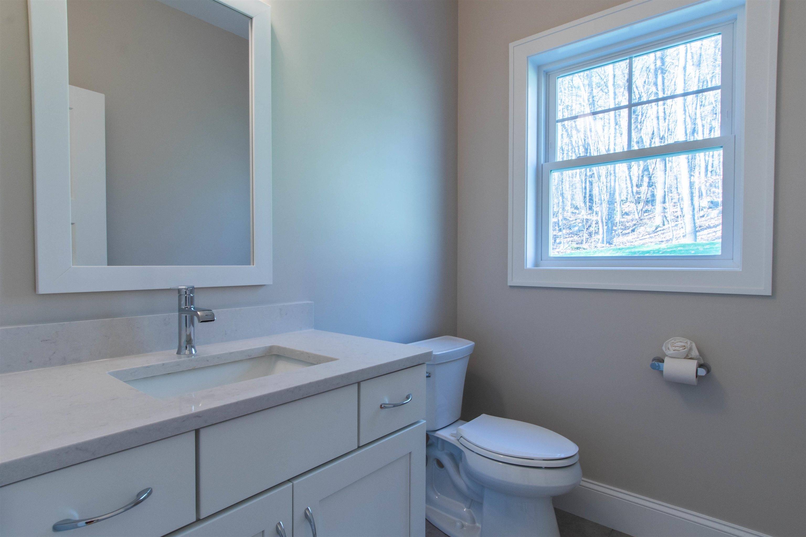 Nashua, NH 03062,65 Wilderness DR