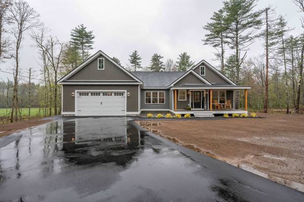 11 Blackwater RD, Concord, NH 03303