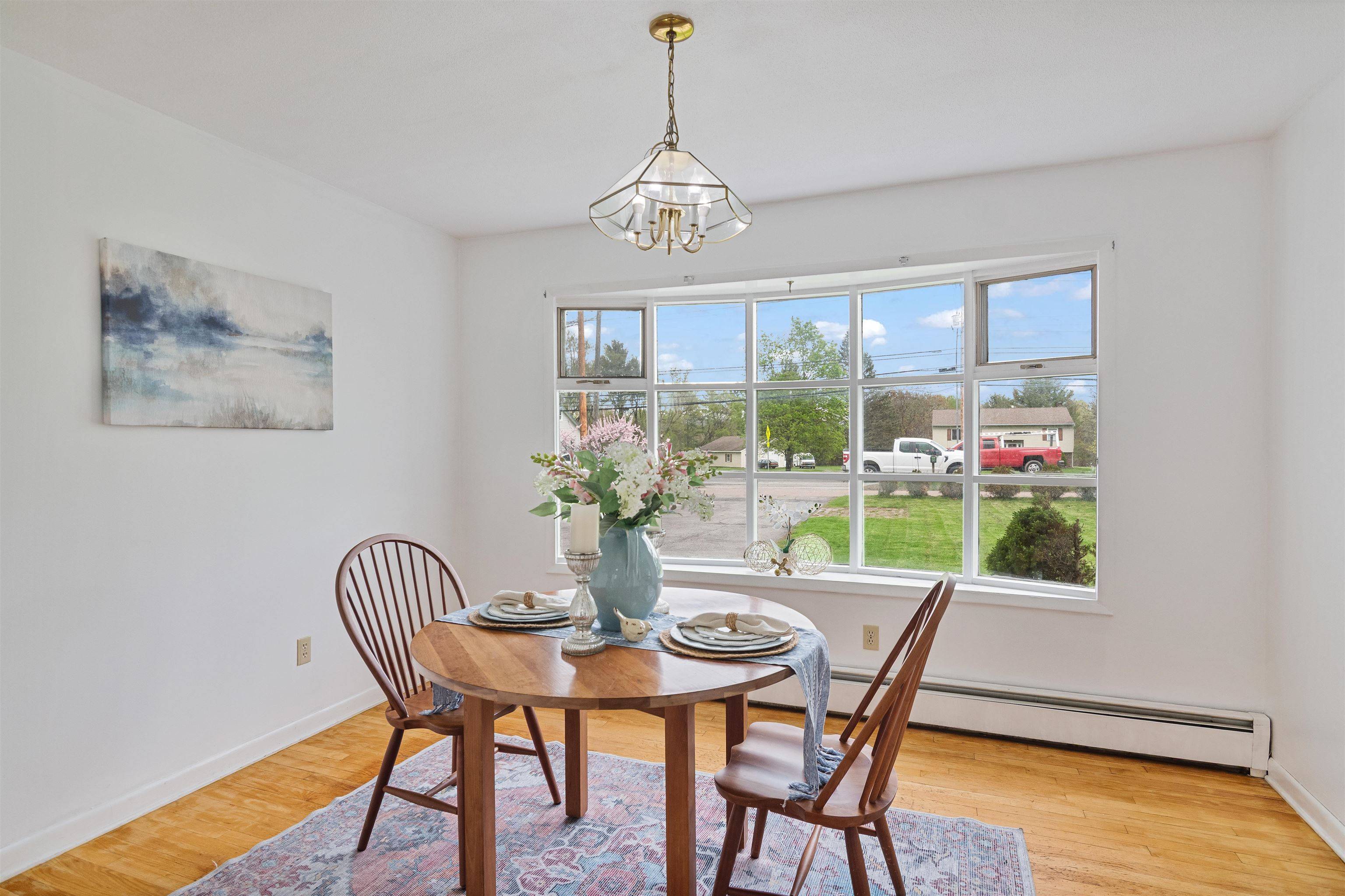 Williston, VT 05495,890 Essex RD