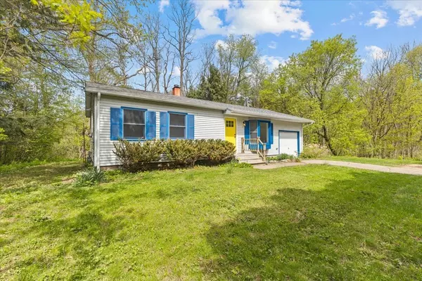 Colchester, VT 05446,925 Bay RD